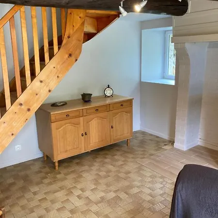 Chez Elise Et Jean Yves * Job